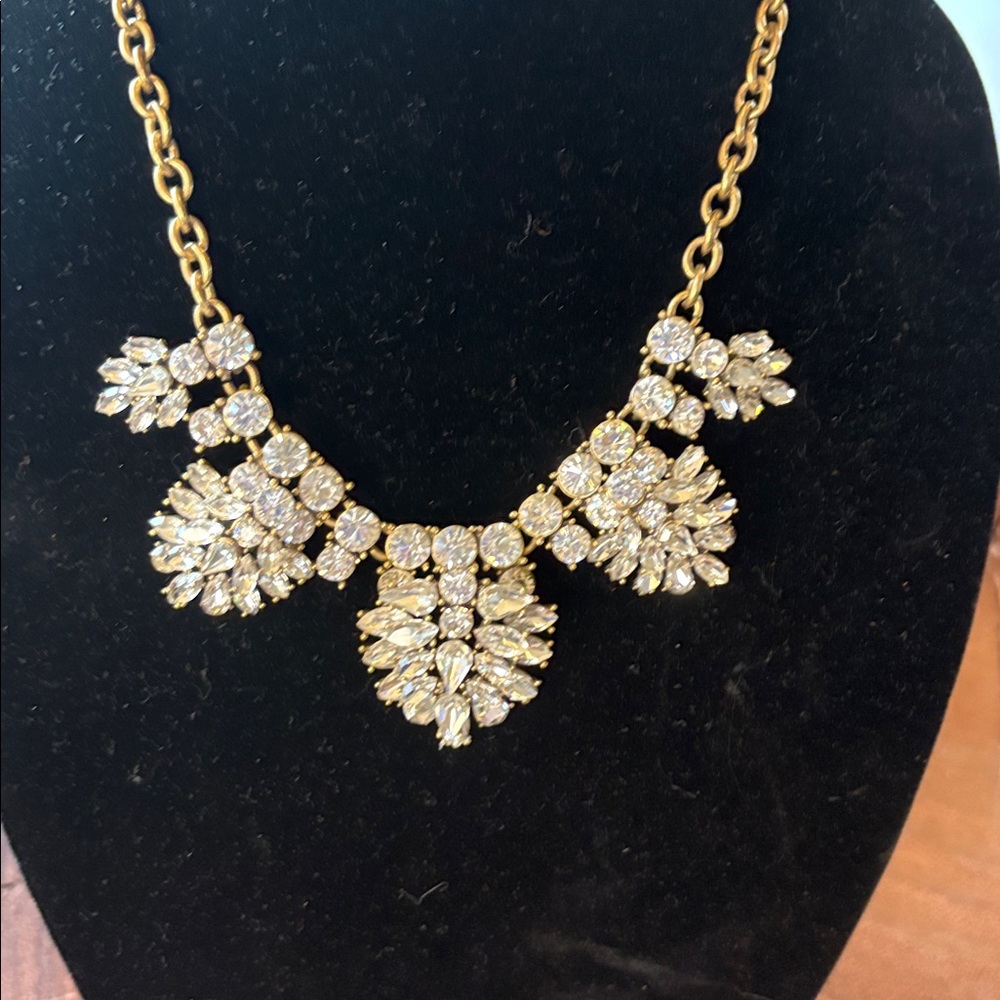 J.Crew Vintage Crystal Statement Necklace – Gold Tone Rhinestone Bib - Picture 2 of 6